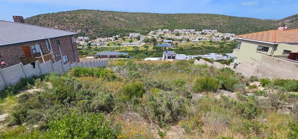 826 m² Land