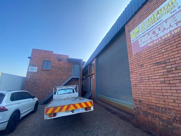 566  m² Industrial space