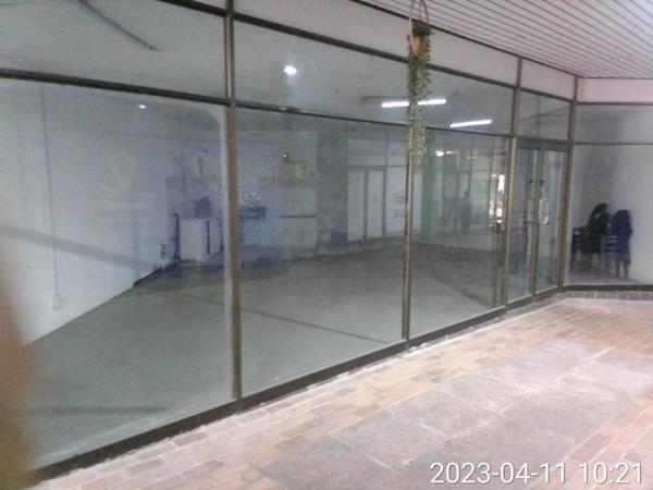 145  m² Retail Space