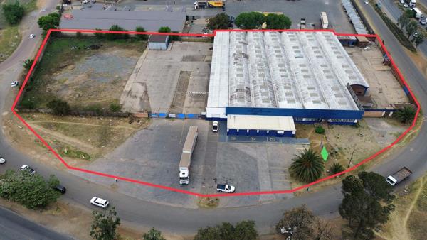 4 834 m² Industrial space