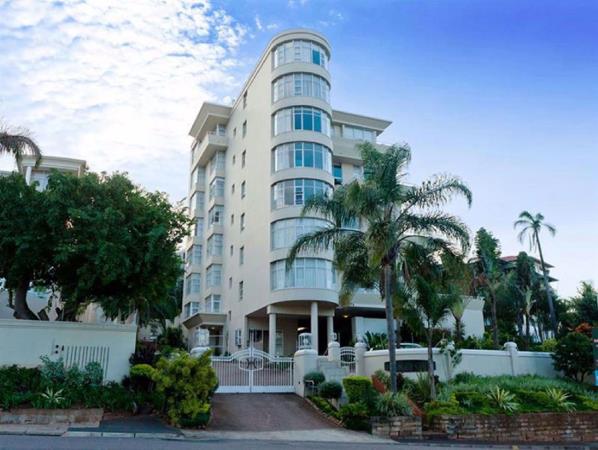 4 Bedroom Apartment