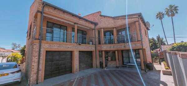 5 Bedroom House