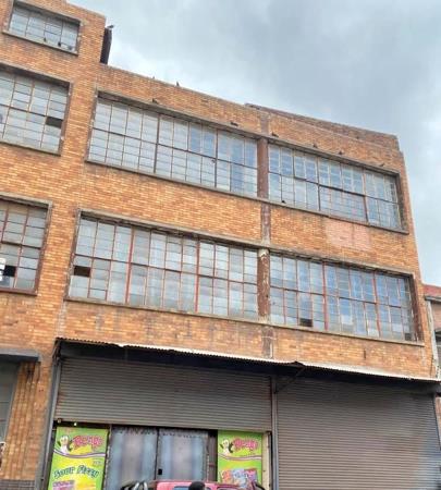 1 200 m² Office Space