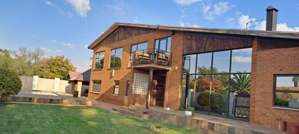 5 Bedroom House
