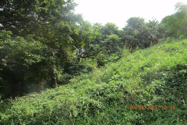 1 034 m² Land