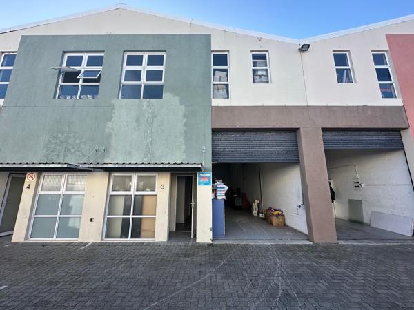 213  m² Industrial space