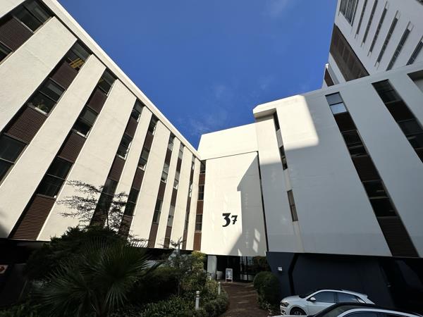 552 m² Commercial space