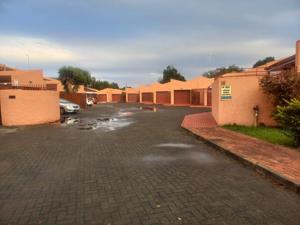 Townhouse in Vanderbijlpark SW