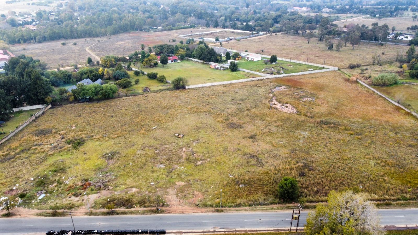 2.6 ha Land available in President Park