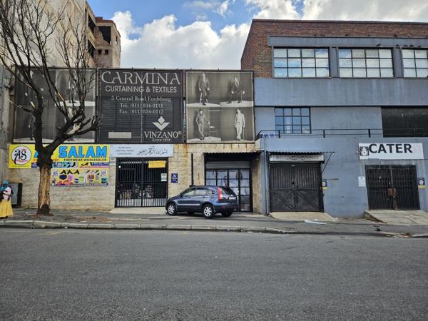 350  m² Retail Space