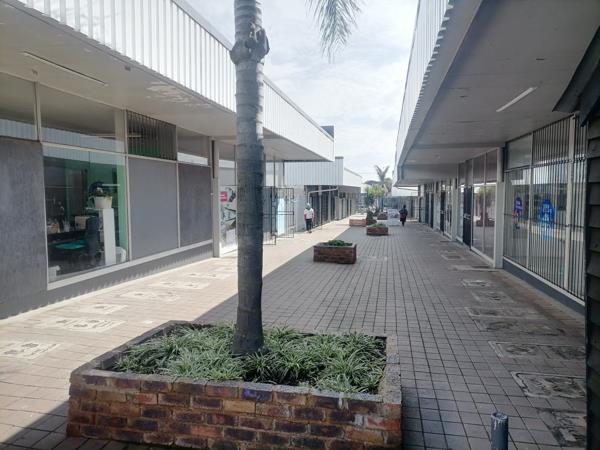 4 284  m² Retail Space