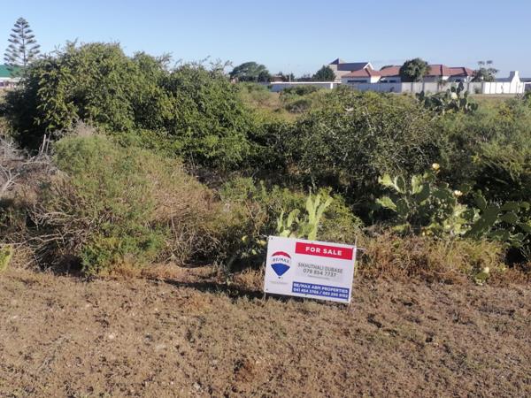 1 034 m² Land