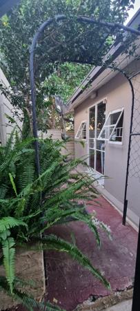 1 Bedroom Garden Cottage