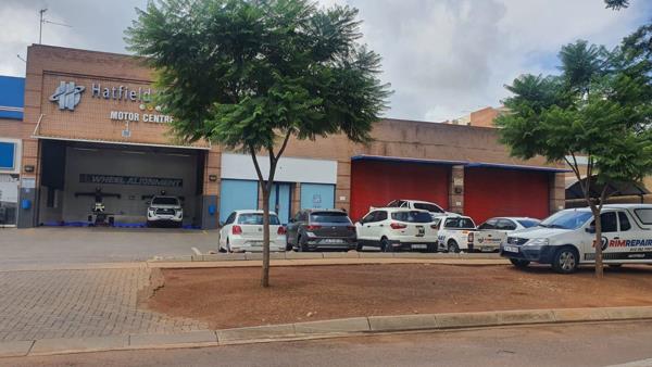 300 m² Commercial space