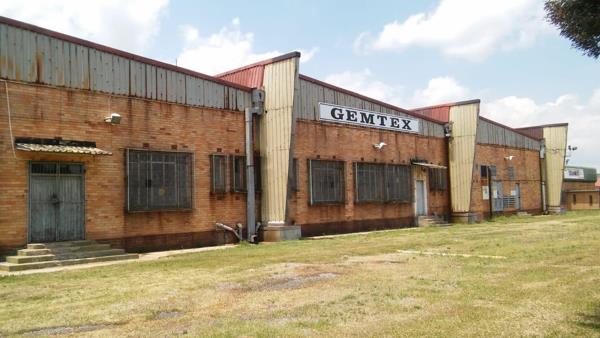 5 200 m² Industrial space