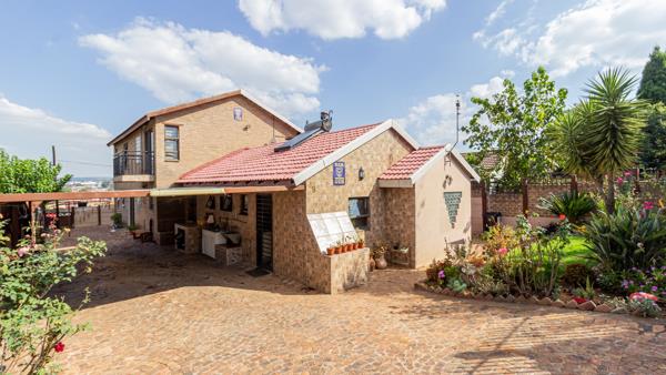 5 Bedroom House