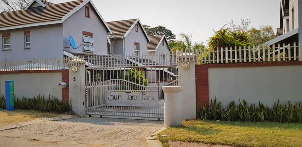 4 Bedroom Townhouse