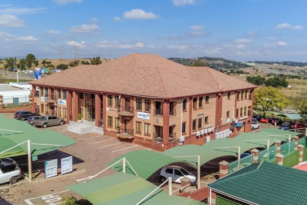 200  m² Commercial space