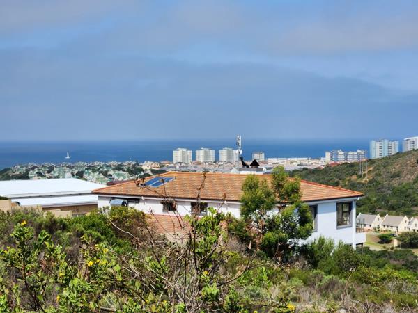 824 m² Land