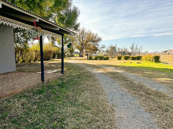 8.5 ha Smallholding