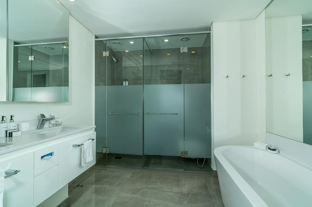 2 Bedroom ApartmentSandown - View 3