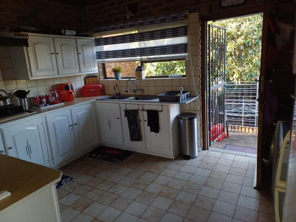 1 Bedroom Garden Cottage