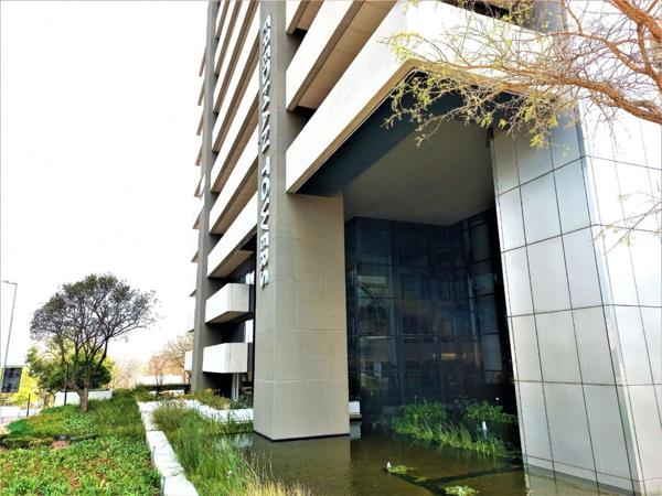 340.7  m² Commercial space