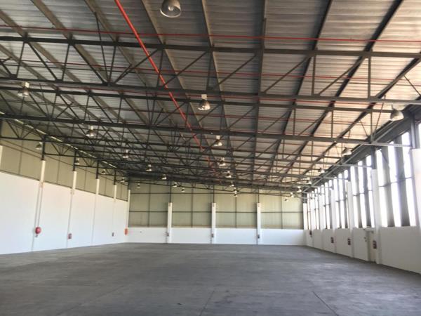2 194 m² Industrial space