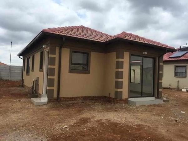 2 Bedroom House