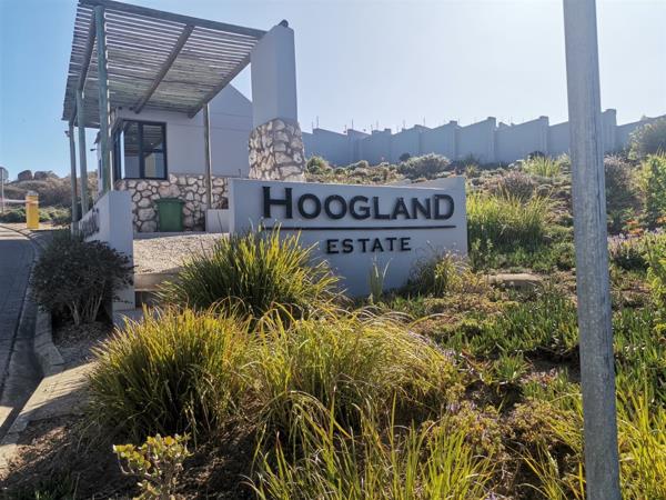 767 m² Land