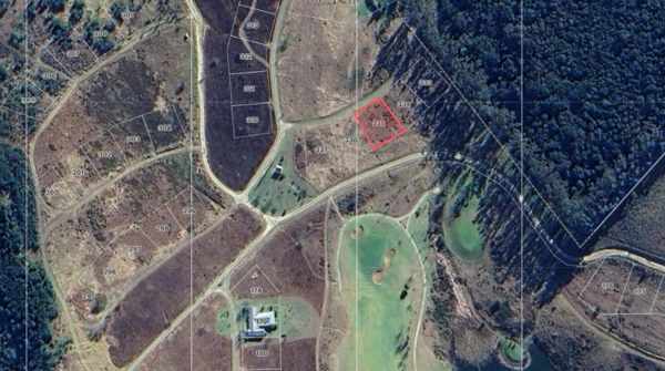835 m² Land