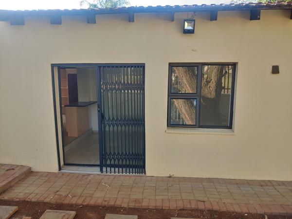 1 Bedroom Garden Cottage