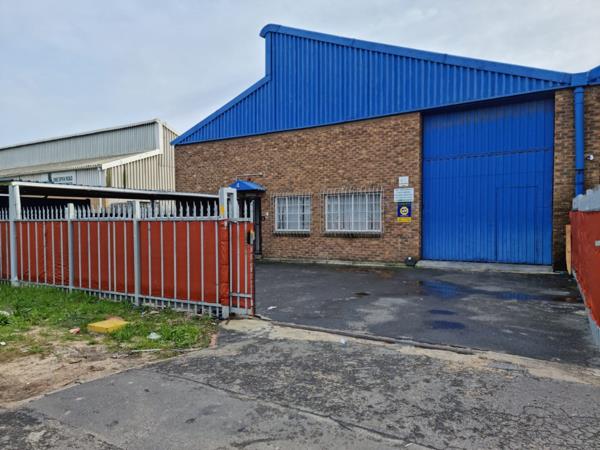 780 m² Industrial space
