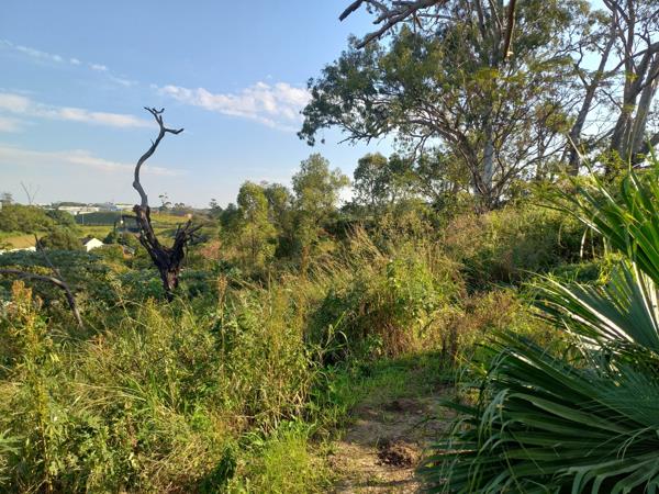 9 472 m² Land