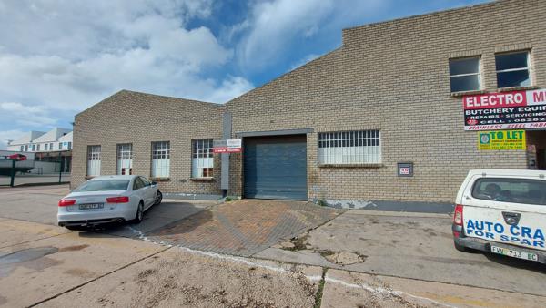 615 m² Industrial space