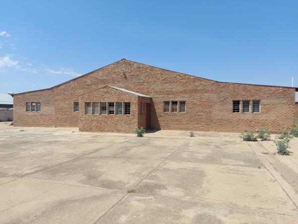 1 324 m² Industrial space