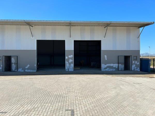 240 m² Industrial space