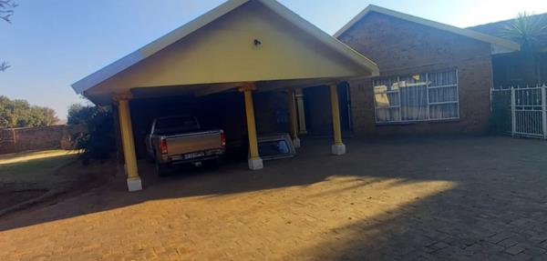 4 Bedroom House