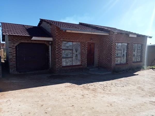2 Bedroom House
