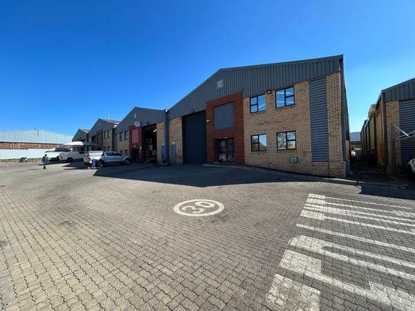 400  m² Industrial space