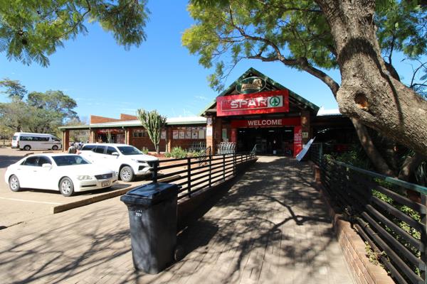 200  m² Commercial space