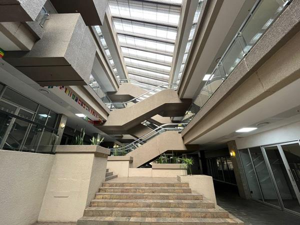 550  m² Commercial space