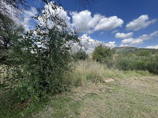 855 m² Land