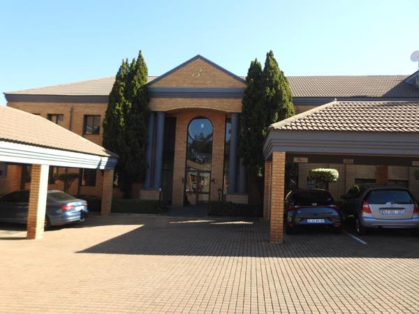 130  m² Office Space