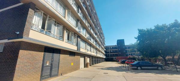 2.5 Bedroom Apartment