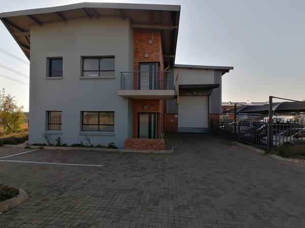 620  m² Commercial space