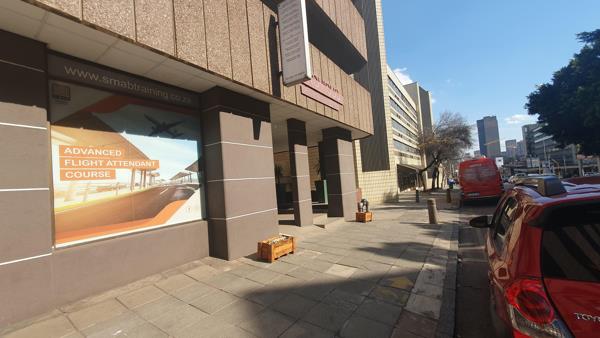 36  m² Commercial space