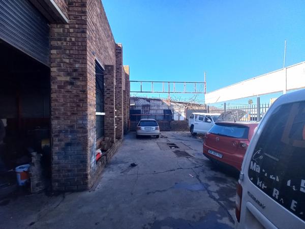 450  m² Commercial space