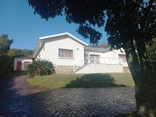 6 Bedroom House