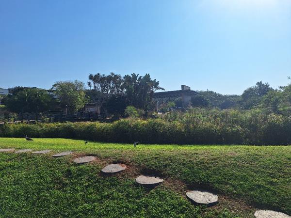 1 228 m² Land
